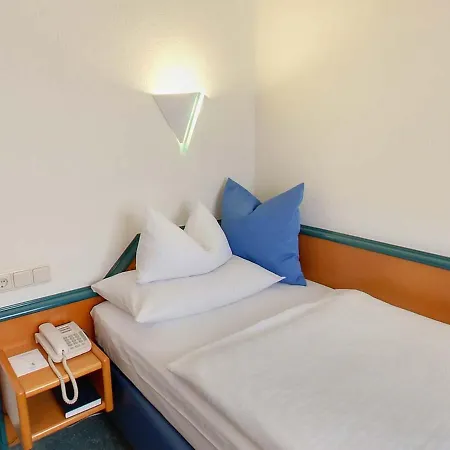 Empfinger Hof, Sure Collection By Western