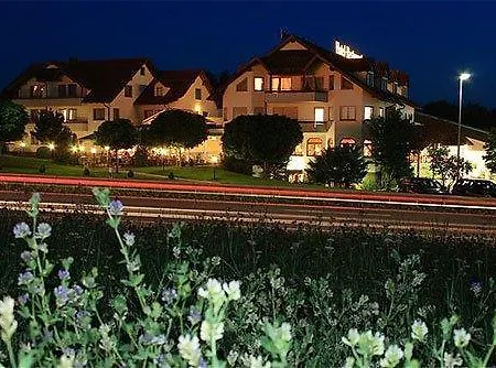 Szálloda Empfinger Hof, Sure Collection By Western Empfingen