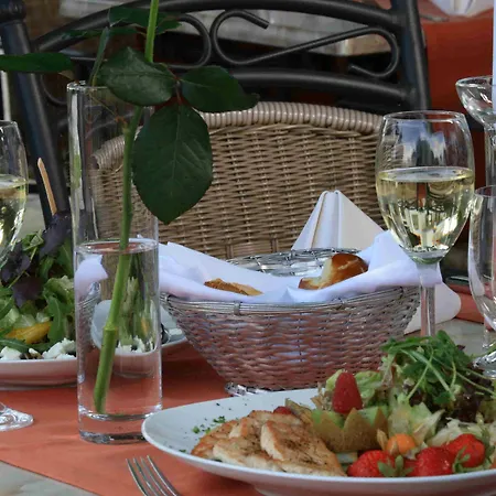 Szálloda Empfinger Hof, Sure Collection By Western