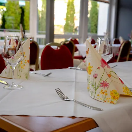 Empfinger Hof, Sure Collection By Western - Direkt An Der A81 Hotel