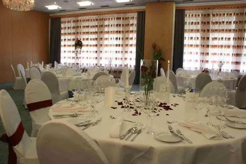 Empfinger Hof, Sure Collection By Western Empfingen